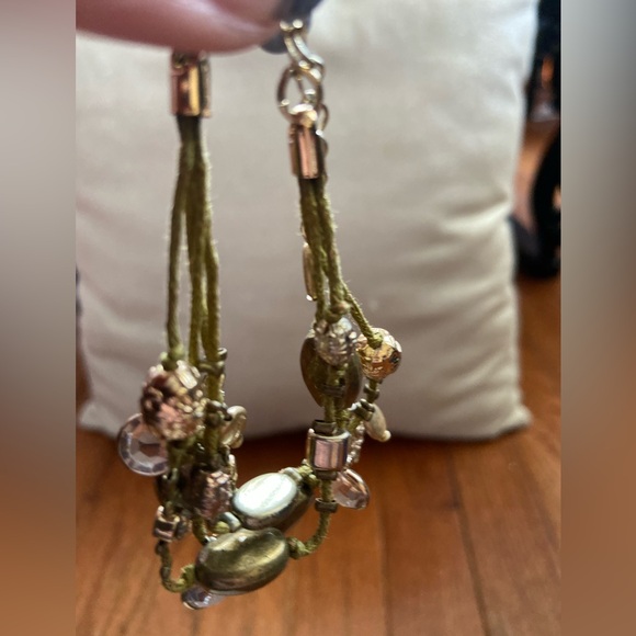 Multi strand, string, Charm Bracelet. Gold Tone Charms. - Picture 4 of 4